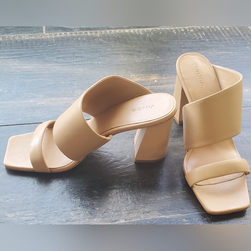 VINCE Women's Nessia Block Heel Leather Sandals In Beige NEW NO BOX OR TAGS 10